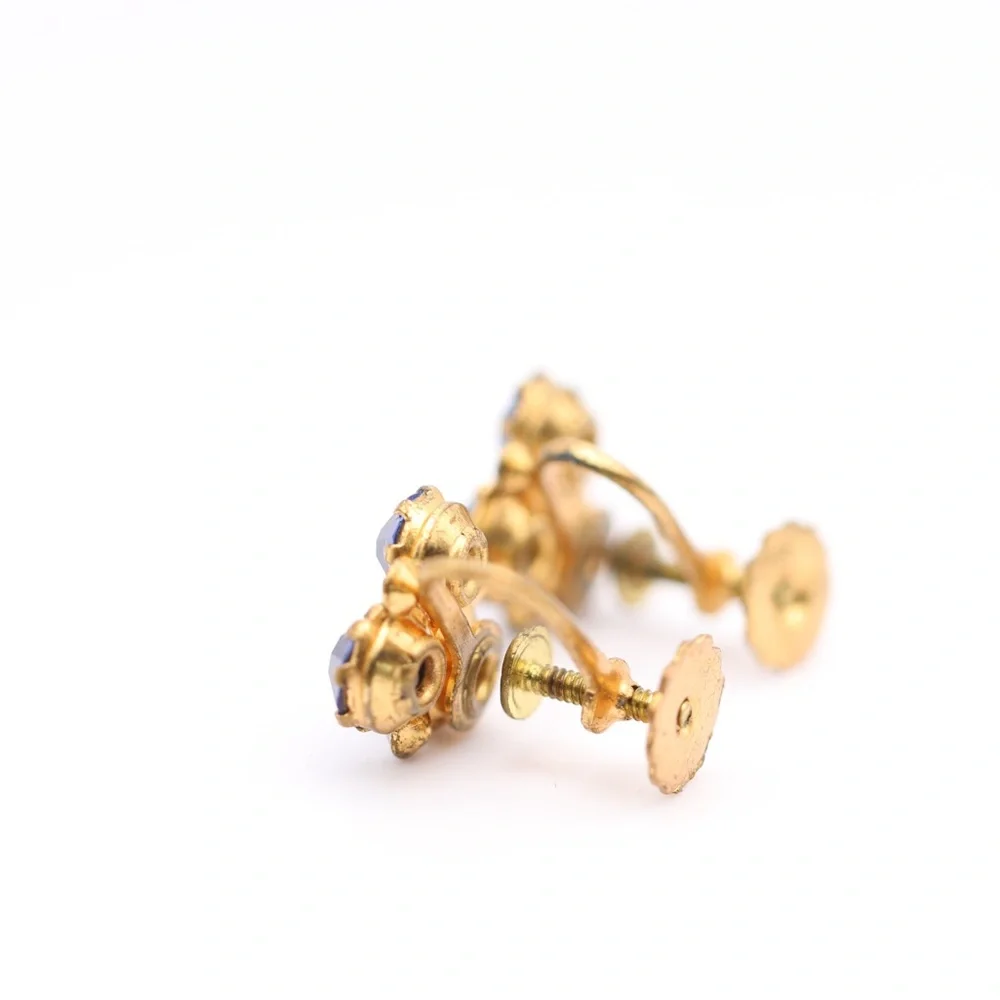 Vintage CARO Blue Rhinestone Floral Earrings Gold Tone Screw Back Cluster